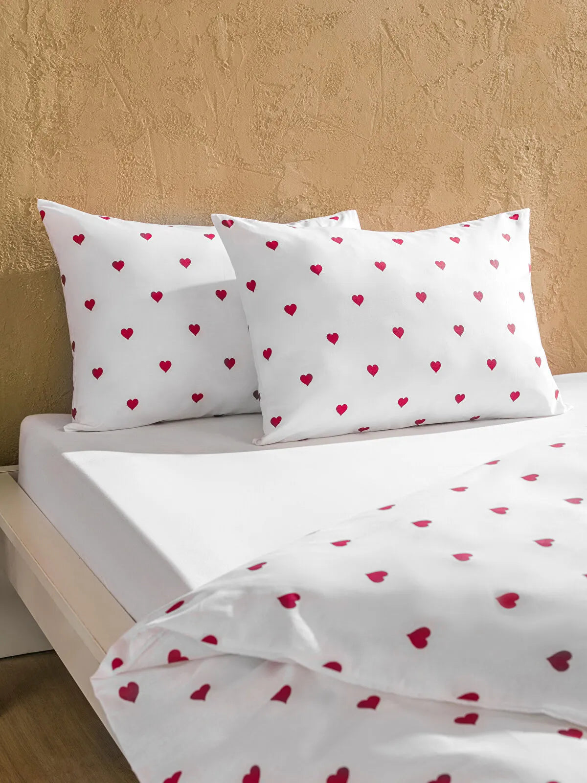Valentine's Day Bedding Set